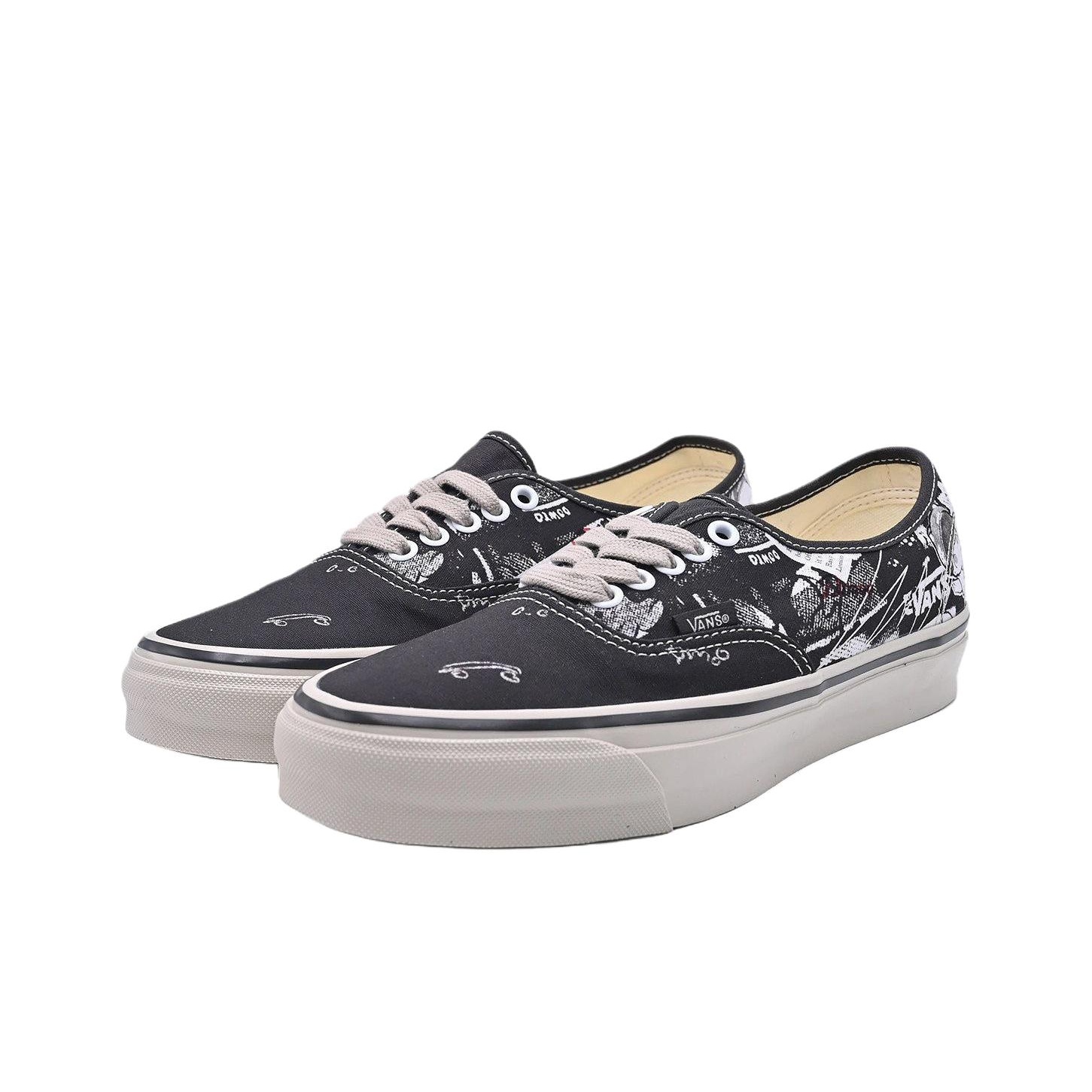 Vans x POP MART Authentic 44 L - đánh giá và giá Vans Shoes Authentic